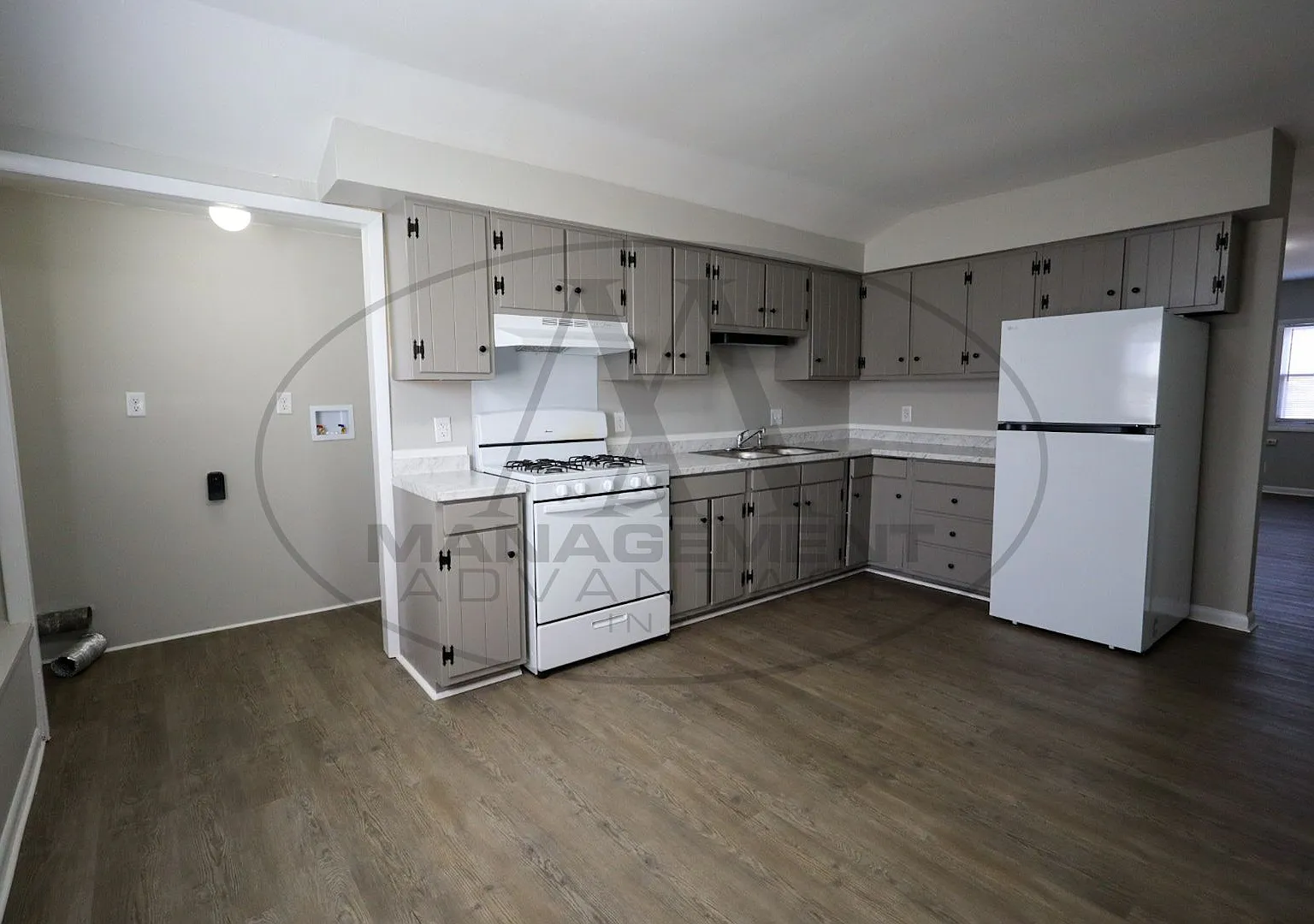 215-219 S. 16th St. Premier — Photo 2