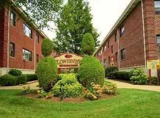 91 Tulip Ave APT AD2, Floral Park, NY 11001