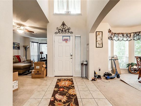 4th image of 1107 Wynnewood Dr