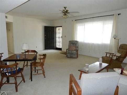 4th image of 1632 S San Luis