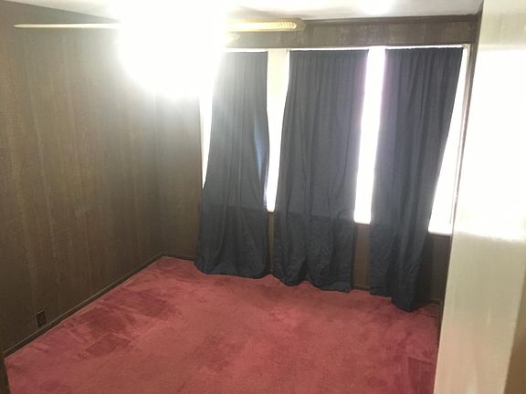2nd image of 472 Breckenridge St #1