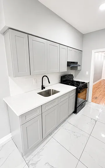 1270 Clinton Pl #101 — Photo 3