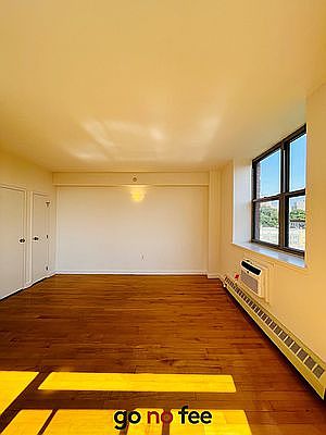4th image of 444 Manhattan Ave #7LL