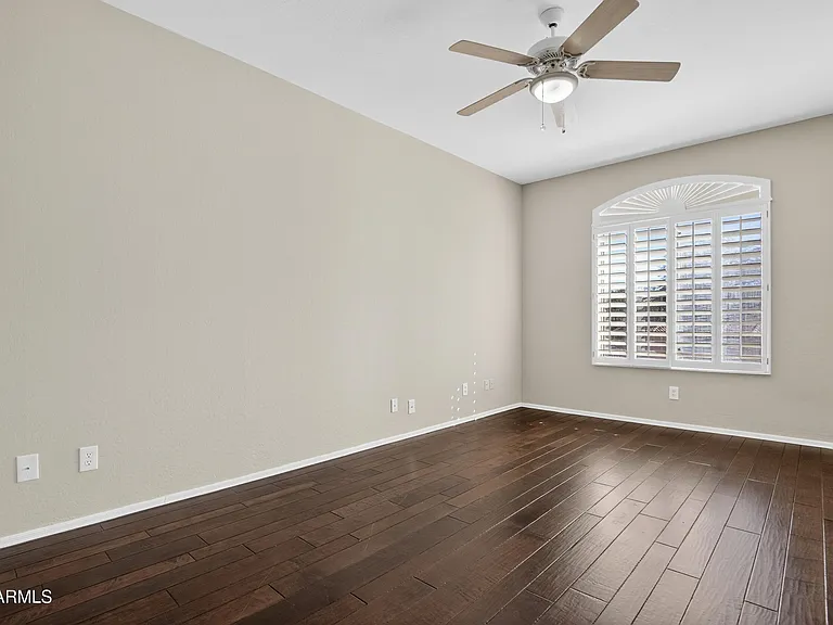 4302 E Mossman Rd — Photo 43