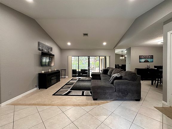 2nd image of 7106 NW 38th Street