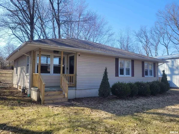 811 S 27th St, Mount Vernon, IL 62864