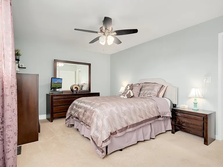 4329 W Ponds Cir — Photo 25