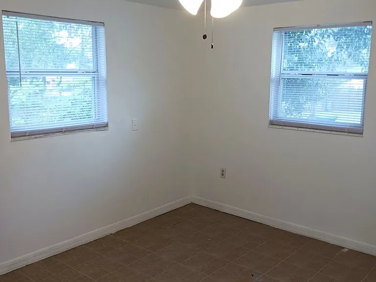 21377 Campbell Dr — Photo 12