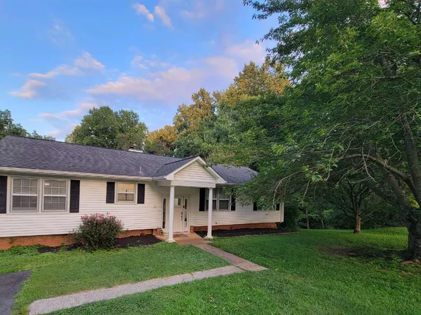 3518 Marlboro Ct, Charlottesville, VA 22901