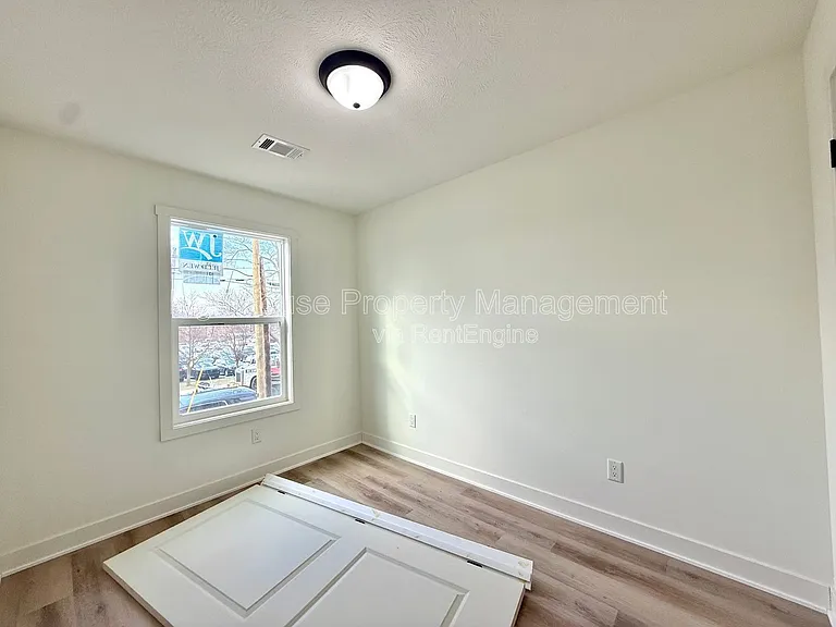 313 Orchard Ave #1 — Photo 20