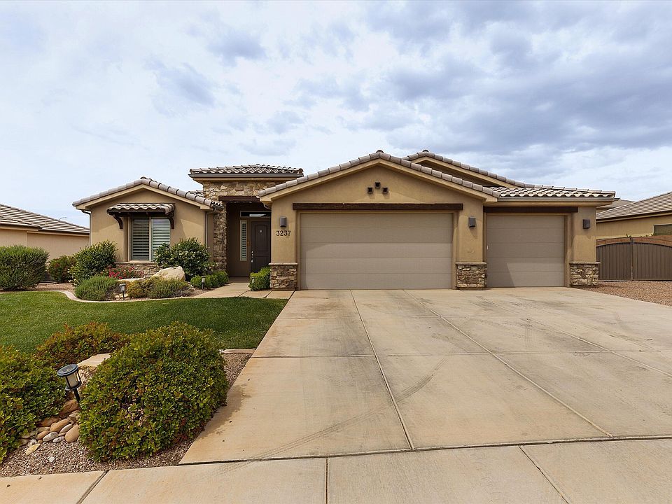 1st image of 3237 E Crimson Ridge Dr