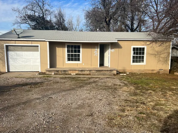 9817 NE 10th St, Midwest City, OK 73130