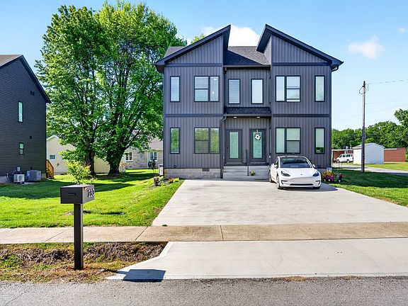5th image of 230 3rd St