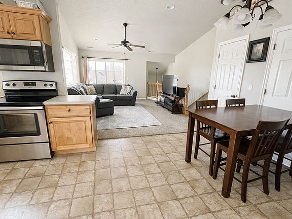 5th image of 467 S 2550th St W APT 3