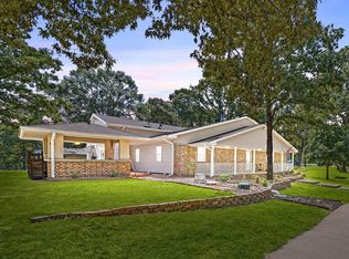 8407 State Highway 75 S, Huntsville, TX 77340