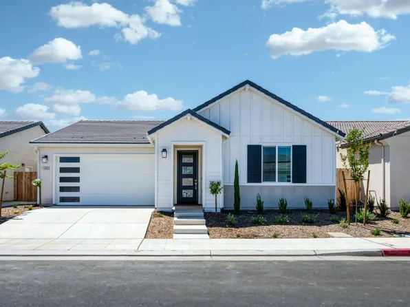 1640 Bloom Ave, Clovis, CA 93619