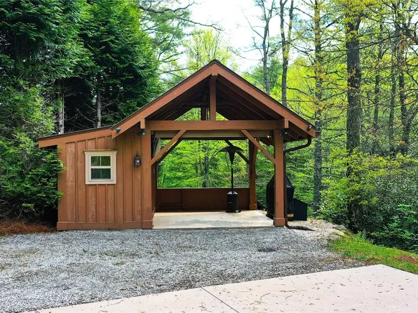 60 Bartram Trail, Scaly Mountain, NC 28775