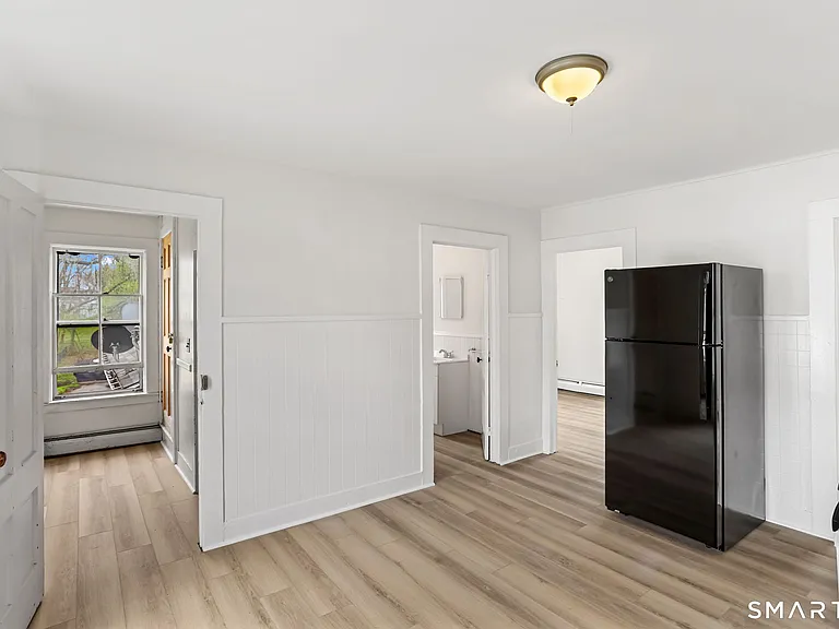 63 Reynolds St #B — Photo 23