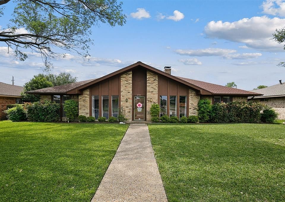 1st image of 648 Stillmeadow Dr