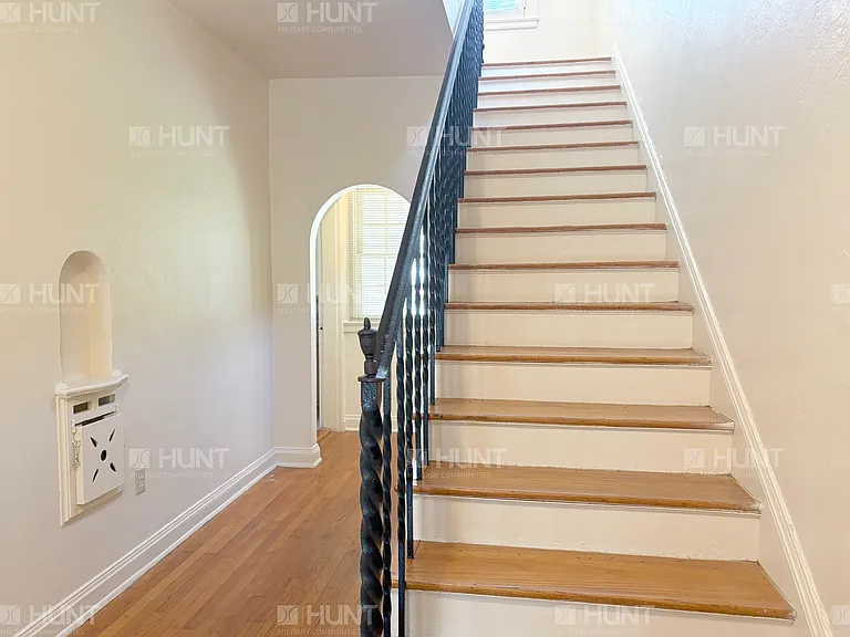 300 Inner Cir — Photo 27