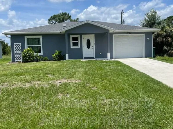 27100 Savoy Dr, Punta Gorda, FL 33955