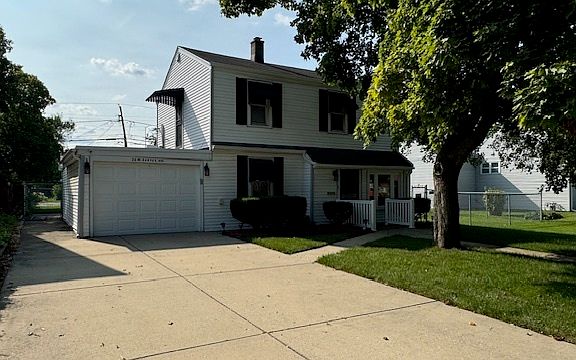 2nd image of 26 Sawyer Ave