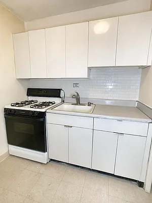 Rented by Corcoran | media 15