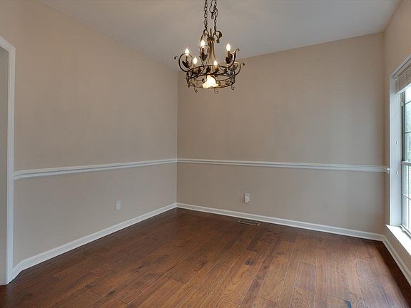 5th image of 2509 Hamilton Cove Dr