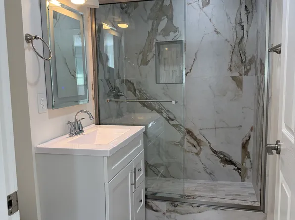 1241 N Verdugo Rd, Glendale, CA 91206