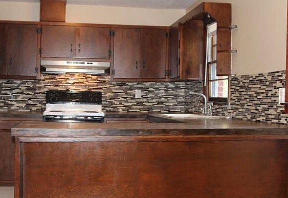 Newly updated kitchen.
