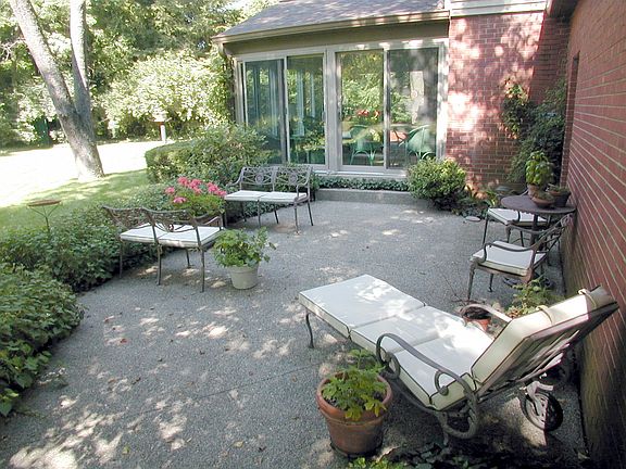 5th image of 1608 Northwood Dr