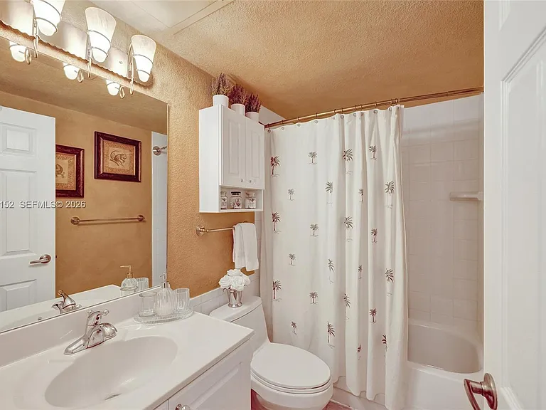 2501 S Ocean Dr #1510 — Photo 26