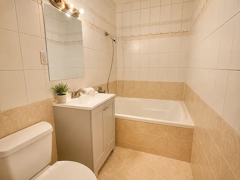 16 Goodwin Pl #1P — Photo 7