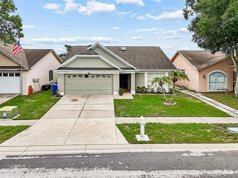 10105 Sea Spray Pl — Photo 44