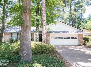 227 Olive St, Huntsville, TX 77340