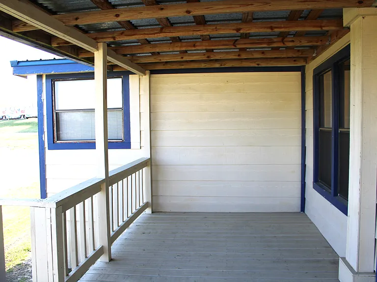 8644 Dustin Dr — Photo 4