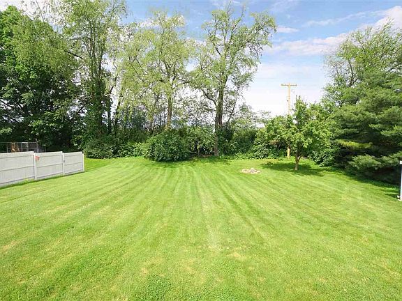 4th image of 3110 Noble Rd