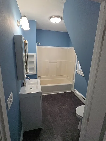 4 bed, $2,600 — Photo 3