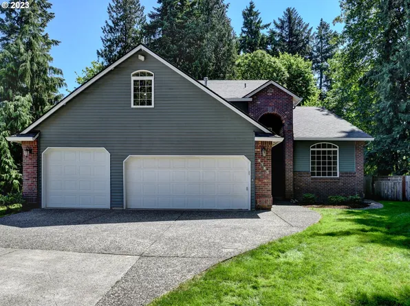 4185 SE Hemlock St, Hillsboro, OR 97123