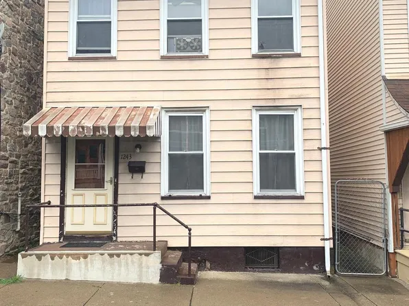 1243 Ferry St, Easton, PA 18042