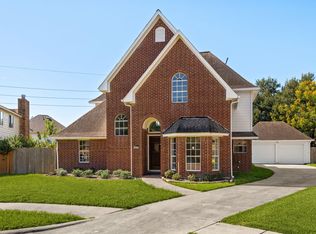 16439 Hidden Gate Ct, Sugar Land, TX 77498
