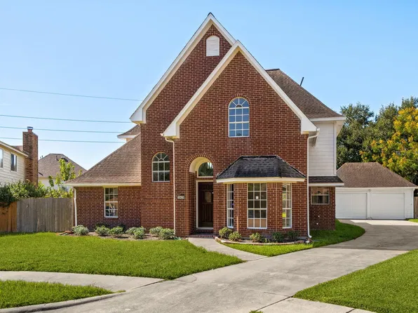 16439 Hidden Gate Ct, Sugar Land, TX 77498