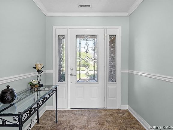2nd image of 1006 Pioneer Lane
