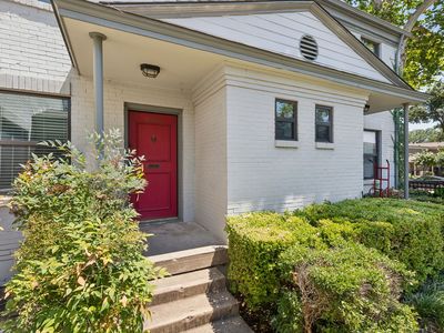 5004 Lahoma St, Dallas, TX, 75235