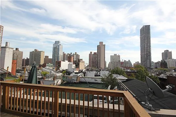 Rented by A Space Realty NY LLC | media 24