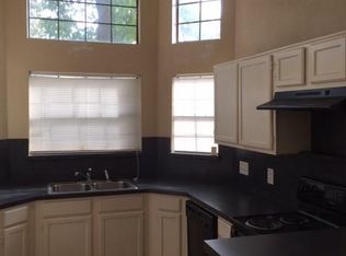 2521 Winter Oak St, Dallas, TX 75227