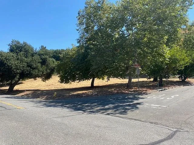 0 Saratoga Heights Dr photo 1