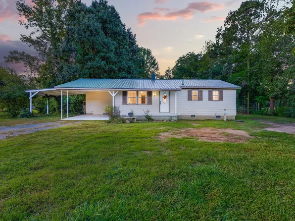 935 Maynard Rd, Godwin, NC 28344