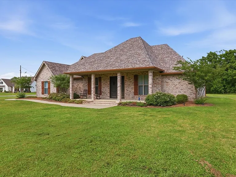 4072 Highway 471 — Photo 3