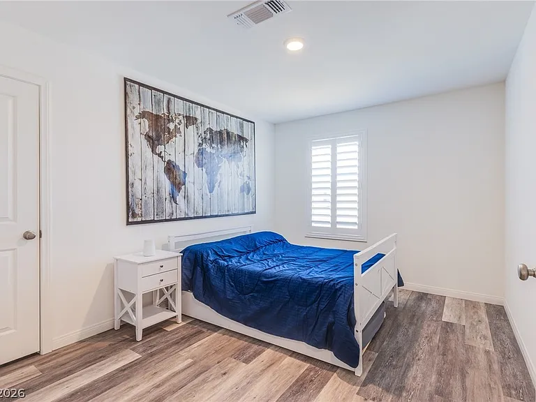7712 Lush Oasis Ave — Photo 20